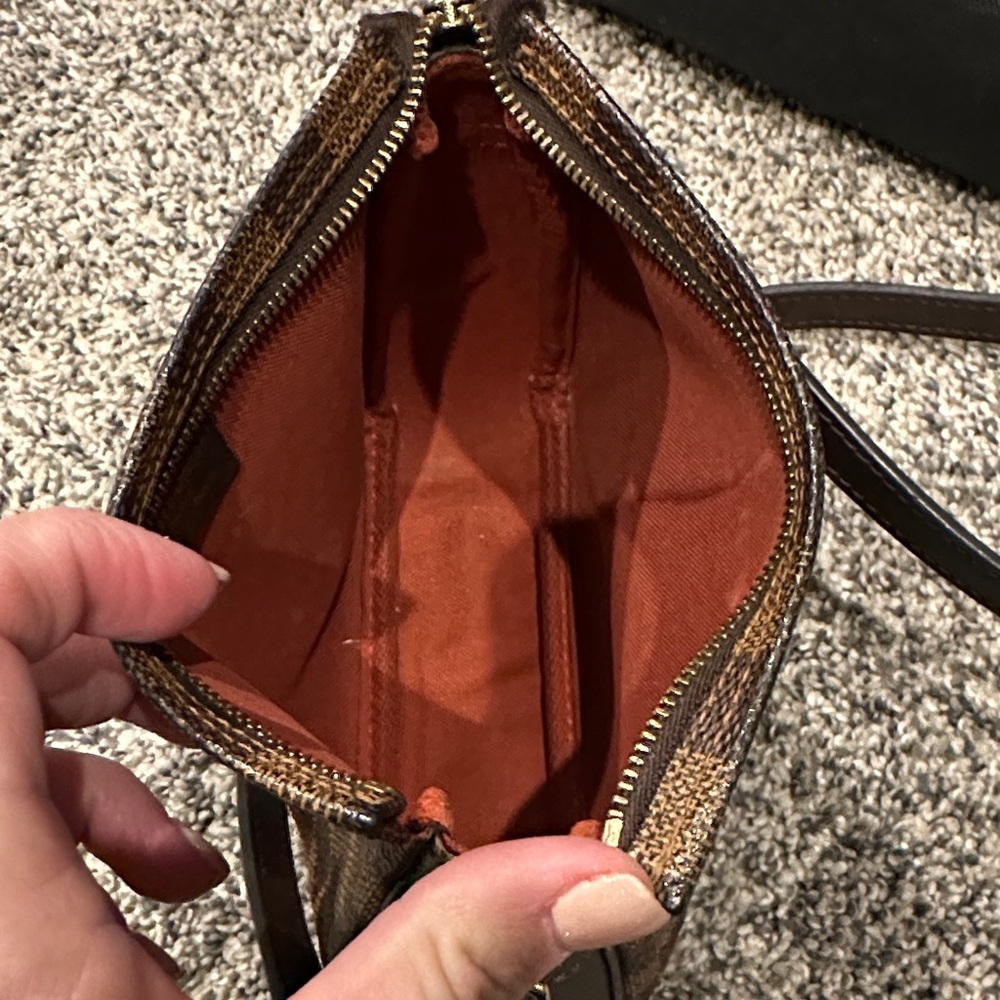 Louis Vuitton Damier Ebene - Picture 2 of 14